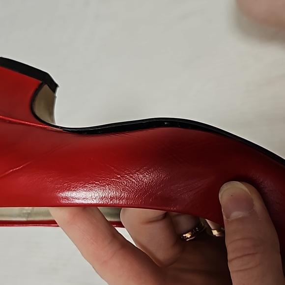 Vintage Red Heels - Picture 9 of 10